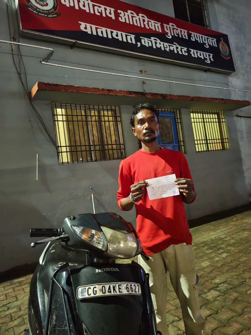 चार सवारी और स्टंटबाजी करने वाले युवकों पर कार्रवाई, रायपुर यातायात पुलिस ने काटा ₹4,500 का चालान