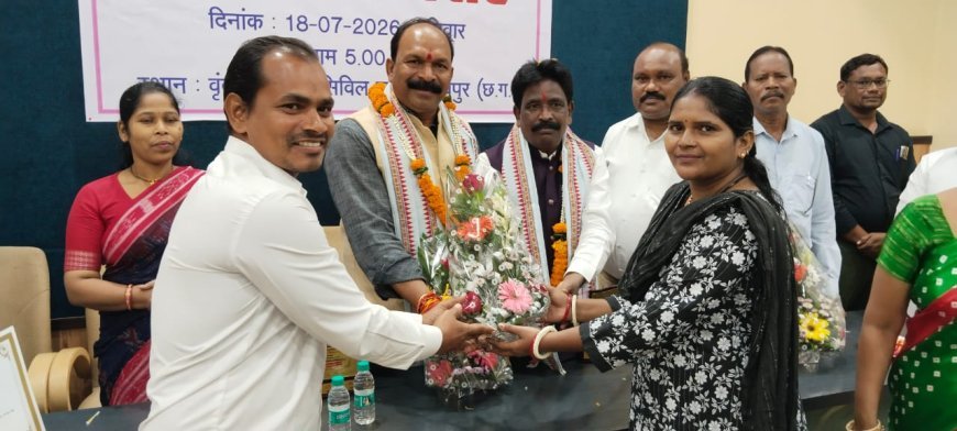 गांड़ा महासभा प्रतिभा सम्मान समारोह में किशोर महानंद और गोपाल सोना सम्मानित