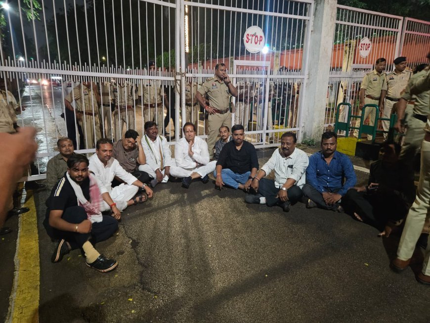राहुल गांधी की गिरफ्तारी के विरोध में रायपुर में कांग्रेस का धरना, राज्यपाल भवन के बाहर किया प्रदर्शन