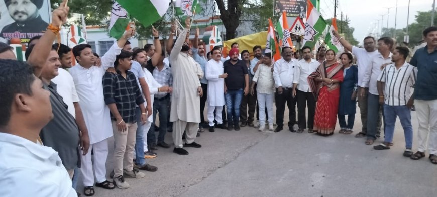 छात्रों के ऐतिहासिक संघर्ष के आगे झुकी केंद्र सरकार, धर्मेंद्र प्रधान का इस्तीफा युवाओं की जीत: द्वारिकाधीश यादव