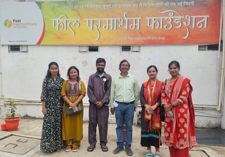 पिता की स्मृति में बुजुर्गों की सेवा, 'अध्यात्म पथ' परिवार ने फील परमार्थम आश्रम में कराया भोजन वितरण
