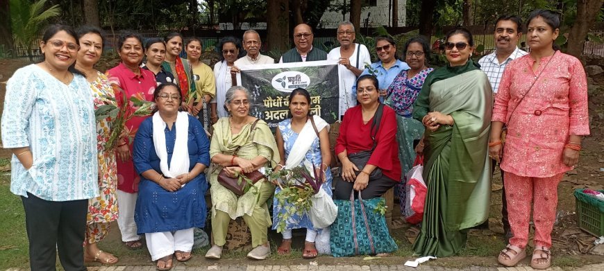रायपुर में नि:शुल्क पौधों की कलम अदला-बदली कार्यक्रम सम्पन्न, प्रकृति प्रेमियों ने साझा किया हरियाली का संदेश