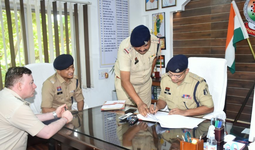 कबीरधाम पुलिस को मिला नया नेतृत्व : आईपीएस श्री जितेंद्र कुमार यादव ने संभाला पुलिस अधीक्षक का पदभार