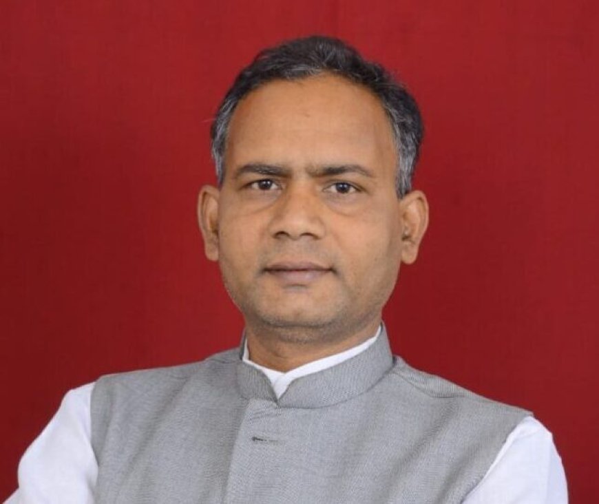 स्कूलों की बदहाली और शिक्षा व्यवस्था पर कांग्रेस का हमला, शिक्षा मंत्री के इस्तीफे की मांग