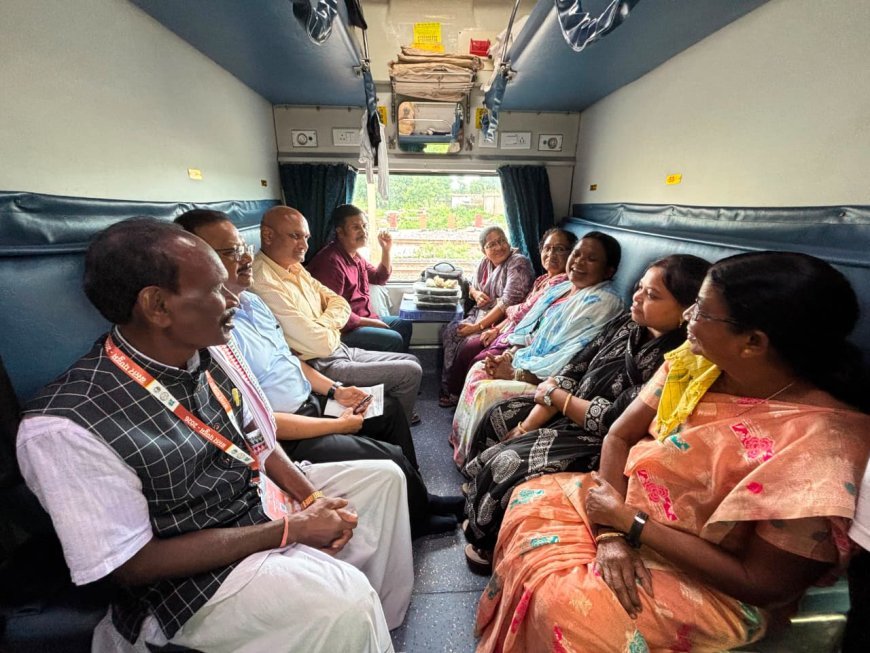 बदलते बस्तर का संदेश लेकर दिल्ली रवाना हुआ जनजातीय प्रतिनिधिमंडल, राष्ट्रपति से करेगा मुलाकात