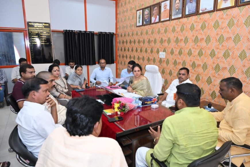 महापौर मीनल चौबे ने जोन 5, 6 और 7 की समीक्षा की, जलभराव और पेयजल समस्या के त्वरित समाधान के दिए निर्देश
