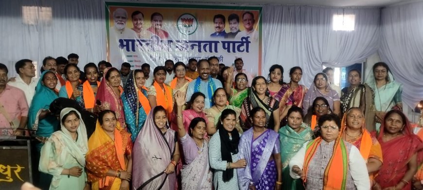 अंबागढ़ चौकी में भाजपा की संगठनात्मक बैठक, बूथ सशक्तिकरण पर दिया गया विशेष जोर