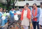 रायपुर दक्षिण विधायक सुनील सोनी ने छात्राओं को वितरित की साइकिल, शिक्षा के लिए किया प्रेरित