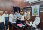 नेहरू नगर व्यापारी संघ ने नए थाना प्रभारी का किया स्वागत, कानून-व्यवस्था सुधारने सौंपा सुझाव पत्र