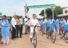 गुधेली में लहराया देशभक्ति का रंग, जिला पंचायत अध्यक्ष कल्पना योगेश तिवारी के नेतृत्व में निकली तिरंगा साइकिल यात्रा