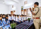 साइबर अपराध और नशे से बचाव को लेकर विद्यार्थियों को किया जागरूक