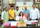 अशोका रतन में जल संकट को लेकर रहवासी पहुंचे महापौर के पास, वाटर मीटर और रैन वाटर हार्वेस्टिंग की सलाह