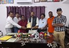 रायपुर में इंटरनेशनल पावरलिफ्टिंग चैंपियनशिप के दौरान किशोर महानंद का खिलाड़ियों ने किया सम्मान