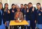 जब बेटियों ने जवान भाइयों की कलाइयों पर बांधा रक्षा सूत्र, तिरंगे के नीचे गूंजा ‘जय हिंद’