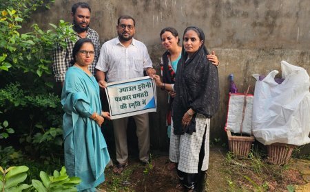 मरहूम ज्याउल हुसैनी की स्मृति में वृक्षारोपण, 20 साल पुराने दोस्तों ने पेश की दोस्ती की मिसाल