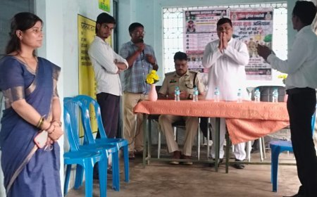 नाबालिग वाहन चालकों पर चिरमिरी पुलिस की सख्ती, स्कूलों में सड़क सुरक्षा और नशा मुक्ति अभियान
