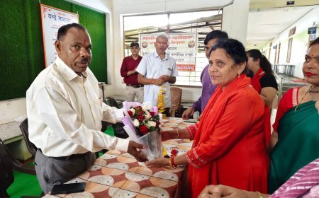 अमरवाड़ा शासकीय महाविद्यालय में प्रभारी प्राचार्य का सम्मान, विद्यार्थियों को राम-हनुमान के आदर्शों से प्रेरणा लेने का संदेश