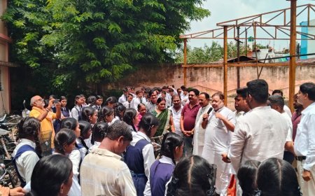 सरस्वती योजना के तहत कुशालपुर स्कूल की छात्राओं को मिली साइकिलें, विधायक सुनील सोनी ने किया वितरण
