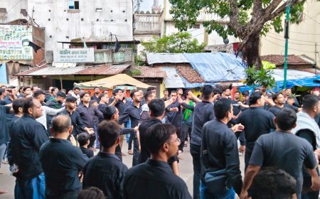 रायपुर में हज़रत इमाम हुसैन के चालीसवें पर निकला विशाल मातमी जुलूस, बारिश में भी अकीदतमंदों ने किया मातम