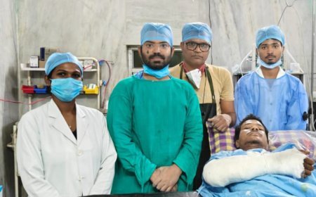मनेंद्रगढ़ अस्पताल में जांघ की त्वचा का हाथ में सफल प्रत्यारोपण, सेप्टिक शॉक से जूझ रहे युवक को मिला नया जीवन