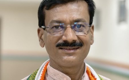 शिक्षकों की सेवा अवधि घटाकर सरकार उनके भविष्य से खिलवाड़ कर रही: धनंजय सिंह ठाकुर