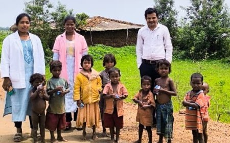 टीबी मुक्त भारत अभियान को मिली नई ताकत, जशपुर में 60 टीबी मरीजों को पोषण सहायता देकर मिसाल बने निरंजन गुप्ता