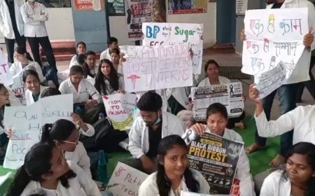 स्टाइपेंड बढ़ाने की मांग को लेकर इंटर्न डॉक्टरों की अनिश्चितकालीन हड़ताल जारी
