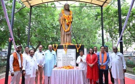 मिनीमाता की 54वीं पुण्यतिथि पर रायपुर में श्रद्धांजलि सभा, जनप्रतिनिधियों और नागरिकों ने किया सादर नमन