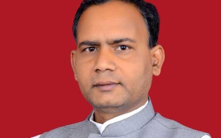 भाजपा सांसदों और मोदी सरकार के मंत्रियों का प्रदर्शन दोहरे चरित्र का परिचायक : कांग्रेस