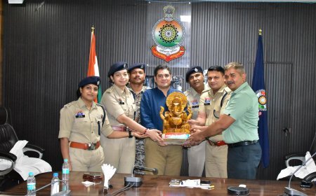 गरियाबंद के अतिरिक्त पुलिस अधीक्षक धीरेन्द्र पटेल को दी गई ससम्मान विदाई, सारंगढ़-बिलाईगढ़ में संभालेंगे कमान