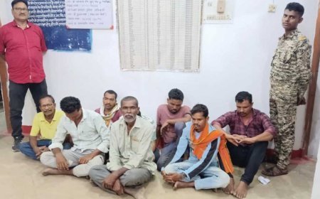 जुआ-सट्टा एवं अवैध गतिविधियों पर धमतरी पुलिस का प्रहार, सिहावा पुलिस ने 10 जुआरियों को किया गिरफ्तार