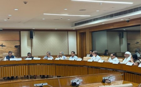 राष्ट्रीय परीक्षा एजेंसी को अधिक पारदर्शी, जवाबदेह और विश्वसनीय बनाने पर जोर, समिति बैठक में शामिल हुए सांसद बृजमोहन अग्रवाल