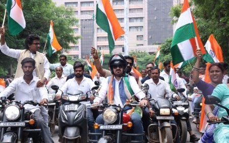 विधानसभा चौक से खरोरा तक तिरंगामय हुआ धरसींवा, विधायक अनुज शर्मा की अगुवाई में 20 गांवों से गुजरी भव्य तिरंगा यात्रा