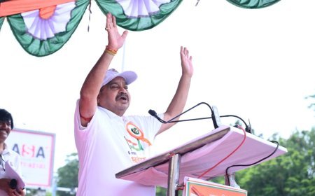 स्वतंत्रता की दौड़ में गूंजा राष्ट्रभक्ति का संदेश, पुरन्दर मिश्रा ने दिया हर घर तिरंगा का आह्वान