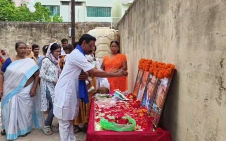 वार्ड 12 में उत्साह और देशभक्ति के साथ मनाया गया स्वतंत्रता दिवस, बुजुर्गों का हुआ सम्मान