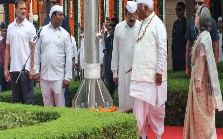 वंदे मातरम् विवाद: राहुल गांधी और सोनिया गांधी के खिलाफ दिल्ली पुलिस में शिकायत, FIR की मांग