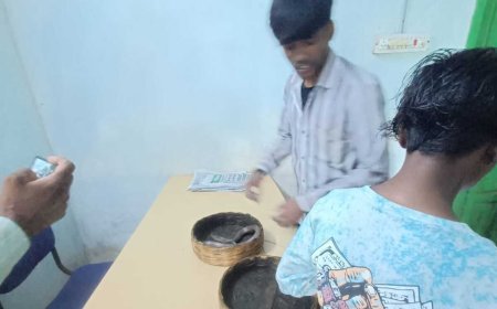 नागपंचमी पर नाग देवता को अवैध सपेरों से मुक्त करवाकर पेश की मानवता की मिसाल