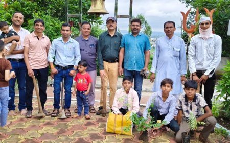 हरियाली तृतीया पर शिवधाम गरमेटा मंदिर परिसर में रोपे 51 पौधे