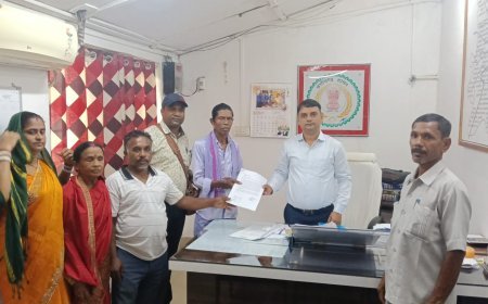 हरि मंदिर निर्माण पर लगे स्टे को हटाने की मांग, ग्रामीणों ने SDM कार्यालय पहुंचकर सौंपा ज्ञापन