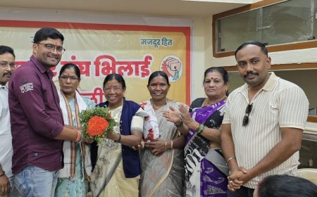 बचेली भाजपा कार्यालय में पद्मश्री डॉ. बुधरी ताती का स्वागत एवं अभिनंदन