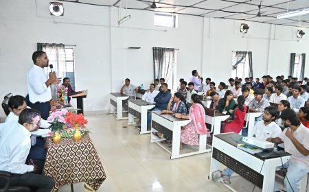 धमतरी के युवाओं को AI से जोड़ने की पहल, महाविद्यालयों में आयोजित हुई कार्यशालाएं