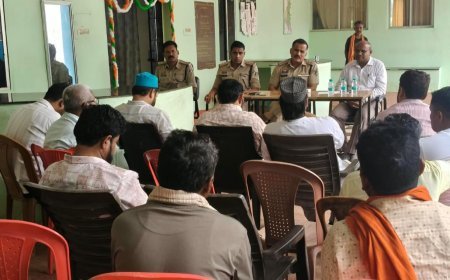आगामी त्योहारों को लेकर कबीरधाम के विभिन्न थाना क्षेत्रों में शांति समिति की बैठकें आयोजित