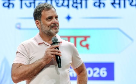 आदिवासी छात्रावासों को लेकर राहुल गांधी का बड़ा दावा, छात्राओं की गरिमा और सुविधाओं पर उठाए सवाल