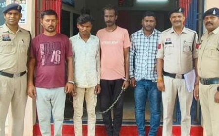 धमतरी में अवैध शराब के खिलाफ बड़ी कार्रवाई, 373 पौवा शराब के साथ 4 आरोपी गिरफ्तार