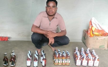 बचरापोंड़ी पुलिस की नशे के खिलाफ कार्रवाई, 8.820 लीटर अवैध अंग्रेजी शराब के साथ आरोपी गिरफ्तार