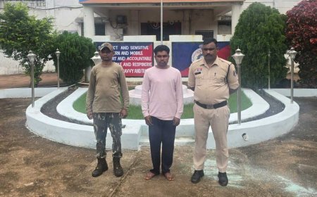 व्हाट्सऐप स्टेटस में अभद्र टिप्पणी करने वाला आरोपी गिरफ्तार, बोरई पुलिस ने न्यायालय में किया पेश