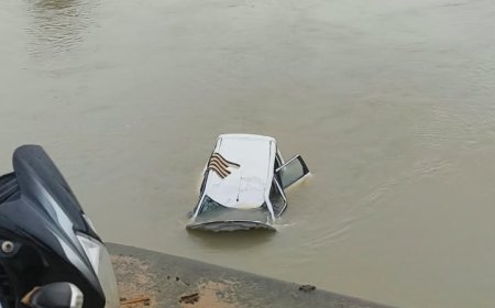महासमुन्द के सांकरा में बड़ा सड़क हादसा, कार-बाइक की टक्कर के बाद जोंक नदी में गिरे 7 लोग, एक की मौत और एक लापता