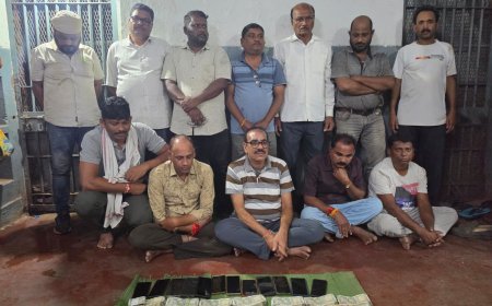 दुर्ग पुलिस की जुआ फड़ पर बड़ी कार्रवाई, 12 आरोपी गिरफ्तार