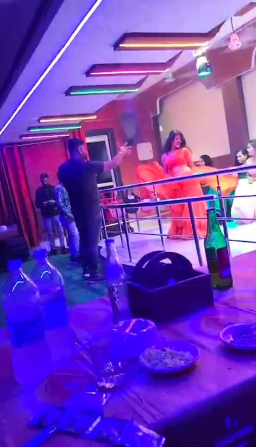 सिंगिंग बार की आड़ में अवैध डांस बार संचालन का आरोप, कार्रवाई नहीं होने पर शिकायतकर्ता ने उठाए सवाल