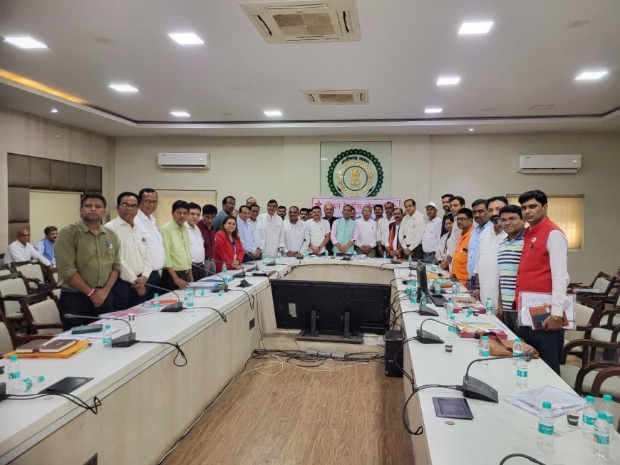इंडियन रेडक्रॉस सोसायटी की राज्य स्तरीय समीक्षा बैठक सम्पन्न, सेवा गतिविधियों को और सशक्त बनाने पर जोर